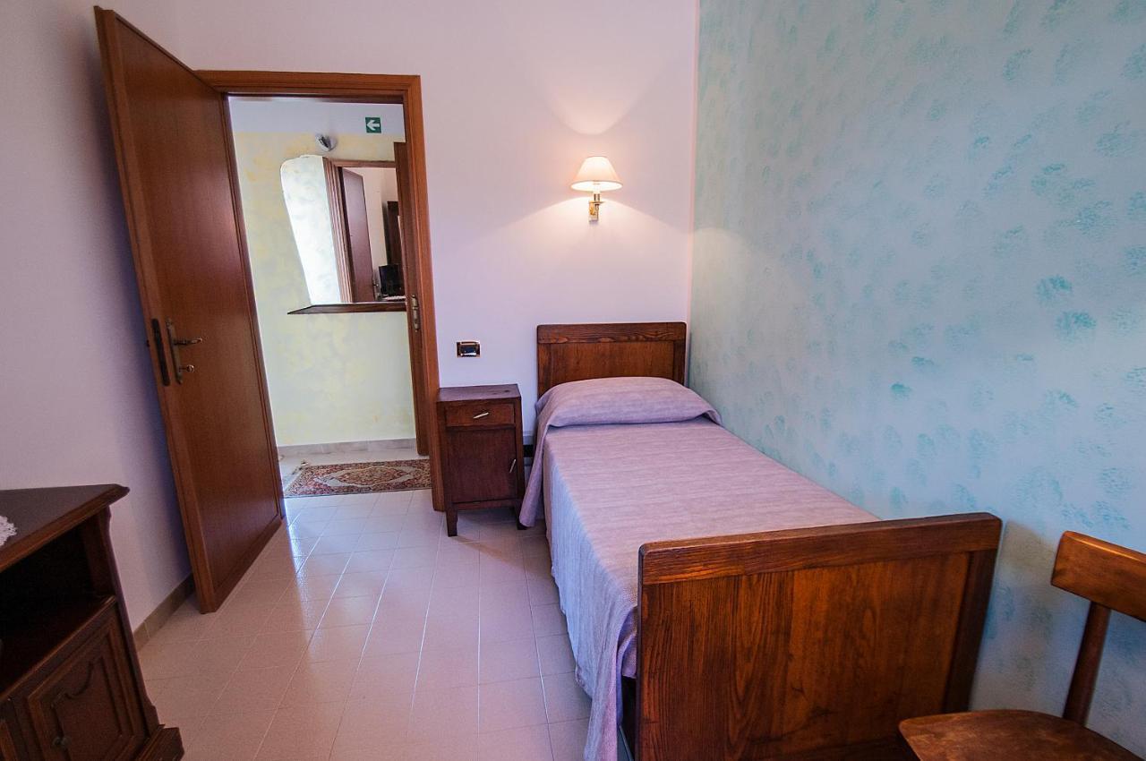 Alloggio Turistico Luigina Morro Reatino Luaran gambar